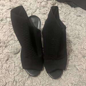 Black heel ankle boots